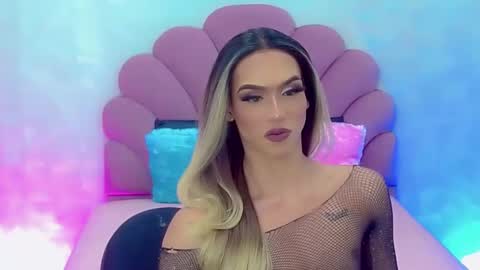 BRIANA online show from 22, 1, 2025