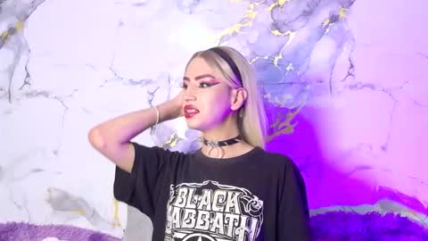 briana_white online show from 24, 3, 2026