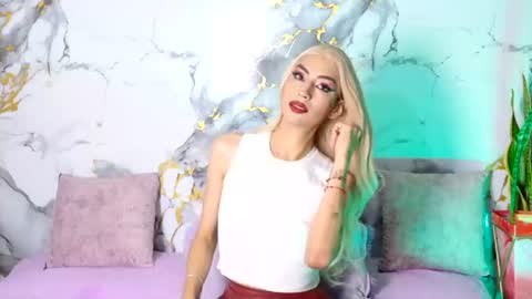 Snapshot of briana_white chatting on 1, 8, 2026 briana_white online show from 1, 8, 2026
