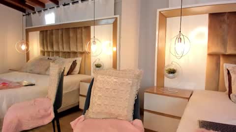  Briana  online show from 21, 2, 2026