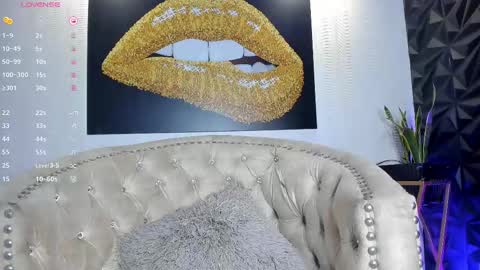 Snapshot of brianathompson chatting on 13, 2, 2025 BRIANA online show from 13, 2, 2025