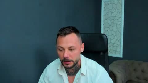 Snapshot of brianhunts chatting on 12, 6, 2026 Brian online show from 12, 6, 2026