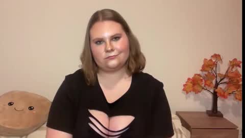 Snapshot of briannakiss21 chatting on 22, 11, 2025 Brianna online show from 22, 11, 2025