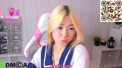 Snapshot of bridgetbottrel chatting on 20, 11, 2025 Bridget online show from 20, 11, 2025