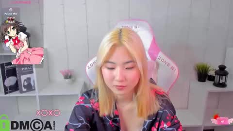 Snapshot of bridgetbottrel chatting on 1, 12, 2025 Bridget online show from 1, 12, 2025