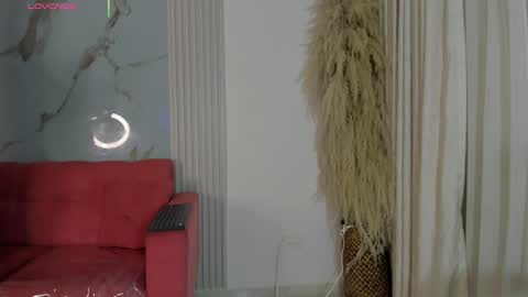 Snapshot of bridgetrodriguez chatting on 10, 10, 2025 online show from 10, 10, 2025