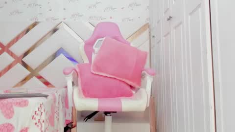 BIRGGITTEBONY online show from 8, 2, 2025