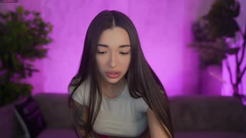 Diamonds Girls online show from 12, 4, 2026