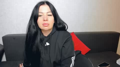 Snapshot of brilliantegirl_ chatting on 12, 10, 2025 brilliantegirl_ online show from 12, 10, 2025