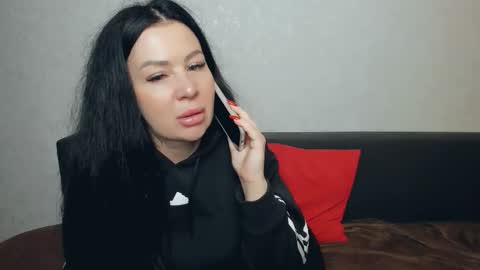 Snapshot of brilliantegirl_ chatting on 11, 11, 2025 brilliantegirl_ online show from 11, 11, 2025