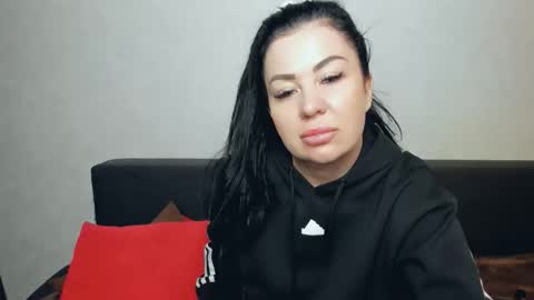 Snapshot of brilliantegirl_ chatting on 15, 11, 2025 brilliantegirl_ online show from 15, 11, 2025