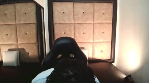 BrindyMichell online show from 17, 10, 2025