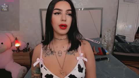 Snapshot of brinna_cox chatting on 28, 9, 2025 brinna_cox online show from 28, 9, 2025