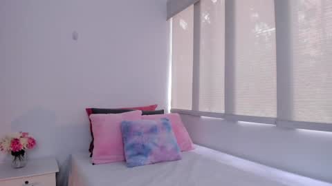 Brisa  online show from 3, 2, 2025