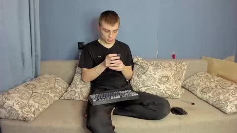 bristlebback online show from 26, 3, 2026