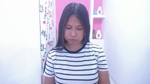 Snapshot of britanyx1 chatting on 28, 12, 2024 britanyx1 online show from 28, 12, 2024