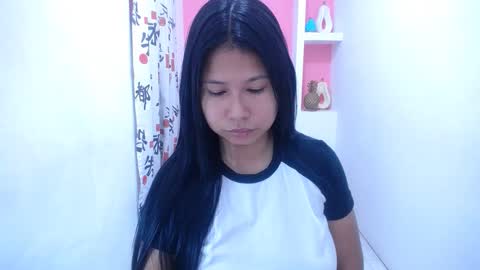 Snapshot of britanyx1 chatting on 16, 1, 2025 britanyx1 online show from 16, 1, 2025