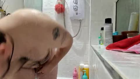 Chubby British Cock online show from 24, 12, 2024