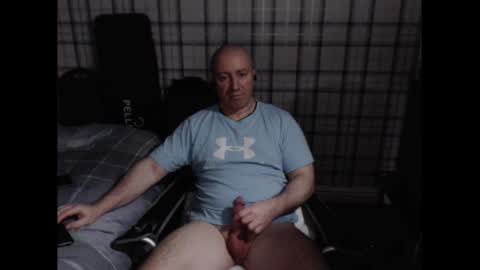 Snapshot of britguy_uk chatting on 9, 1, 2025 Lemee Joinyuu online show from 9, 1, 2025