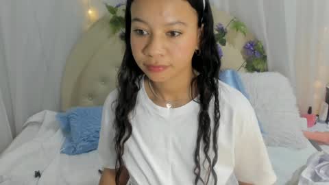 Snapshot of brithany_rousee chatting on 9, 1, 2025 Brithany Rousee online show from 9, 1, 2025