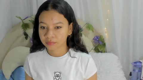 Snapshot of brithany_rousee chatting on 10, 1, 2025 Brithany Rousee online show from 10, 1, 2025