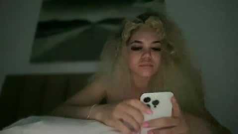 Snapshot of brithneysquirt chatting on 23, 10, 2025 brithneysquirt online show from 23, 10, 2025