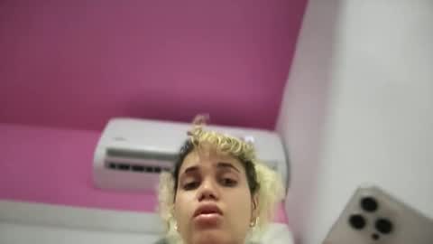 Snapshot of brithneysquirt chatting on 13, 11, 2025 brithneysquirt online show from 13, 11, 2025