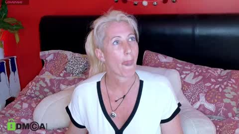 Lady Annabelle Montgomery online show from 29, 4, 2026