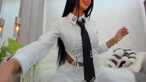 Snapshot of britney_charm chatting on 4, 3, 2026 britney_charm online show from 4, 3, 2026