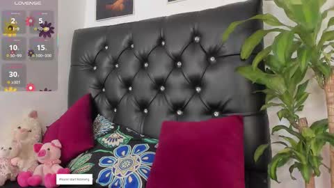 britney rose online show from 29, 9, 2025