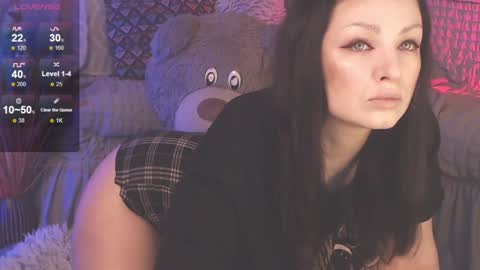 Snapshot of britneybarker chatting on 30, 12, 2024 britneybarker online show from 30, 12, 2024