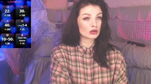 Snapshot of britneybarker chatting on 31, 12, 2024 britneybarker online show from 31, 12, 2024