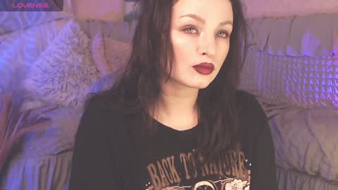 Snapshot of britneybarker chatting on 3, 1, 2025 britneybarker online show from 3, 1, 2025