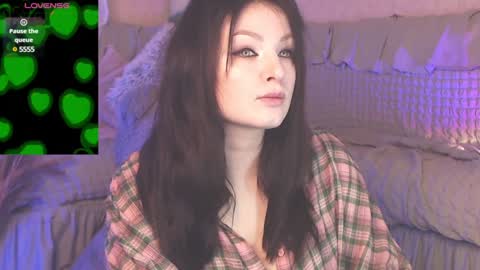 Snapshot of britneybarker chatting on 18, 1, 2025 britneybarker online show from 18, 1, 2025