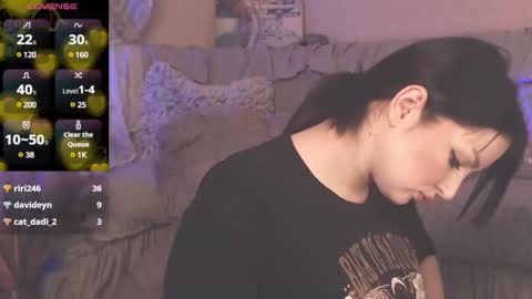 Snapshot of britneybarker chatting on 18, 2, 2025 britneybarker online show from 18, 2, 2025