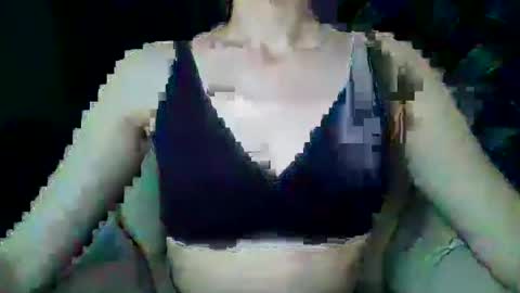 Snapshot of britneykittens chatting on 8, 1, 2025 BritneyKittens online show from 8, 1, 2025