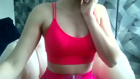 Snapshot of britneykittens chatting on 7, 2, 2025 BritneyKittens online show from 7, 2, 2025