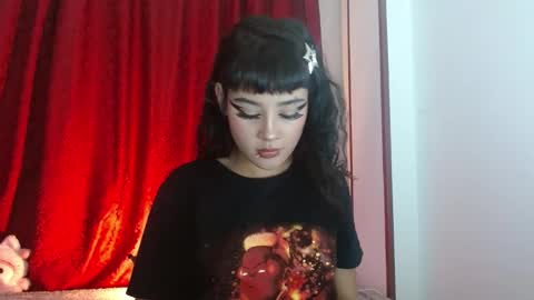 Snapshot of brittany_bubbles chatting on 6, 2, 2025 maru miaw Please help me to reach 100 thumbs up online show from 6, 2, 2025