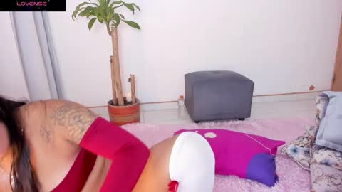 Snapshot of brittany_morrison chatting on 25, 10, 2025 brittany online show from 25, 10, 2025