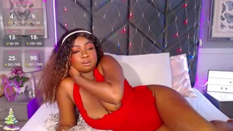 brittany 25 years old  happy as a worm  online show from 10, 12, 2024