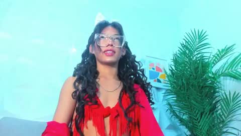 Snapshot of briyit_doll chatting on 11, 1, 2025 BRIYIT online show from 11, 1, 2025