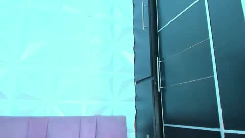 Snapshot of briyit_doll chatting on 8, 2, 2025 BRIYIT online show from 8, 2, 2025