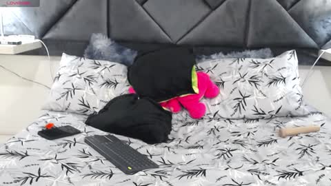 Briyith Gonza online show from 14, 1, 2025