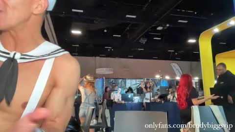 Brody Biggs online show from 8, 11, 2025