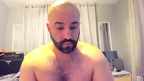 Brokenmike online show from 13, 5, 2026