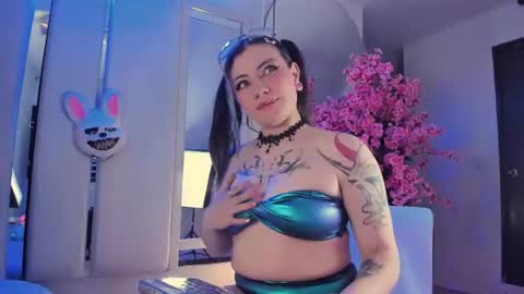     online show from 14, 7, 2026