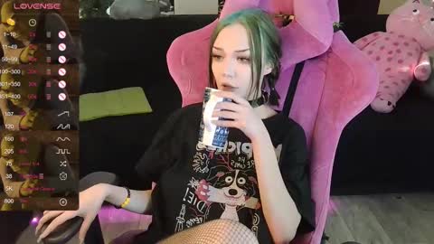 Snapshot of broodmommyy3 chatting on 14, 2, 2025 Martha online show from 14, 2, 2025