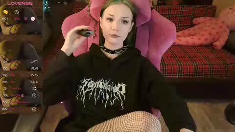 Snapshot of broodmommyy3 chatting on 22, 2, 2025 Martha online show from 22, 2, 2025