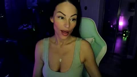 Brooke Summer xo online show from 16, 5, 2026
