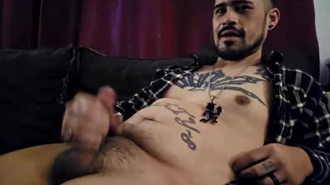 Snapshot of brownboyt chatting on 22, 11, 2025 brownboyt online show from 22, 11, 2025